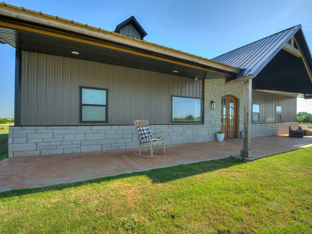 17060 W Camp Dr-3