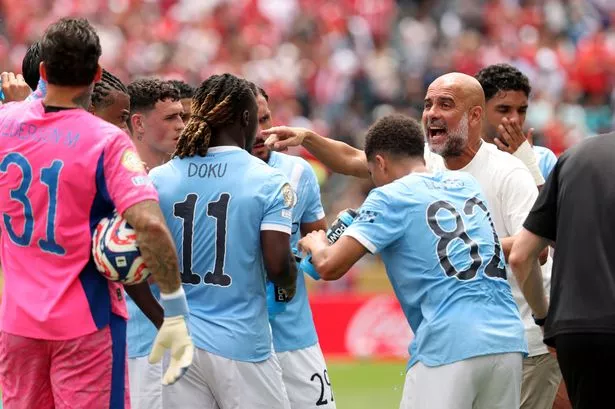 Man City rục rịch 'thay máu': Loạt sao lớn đối diện nguy cơ rời Etihad