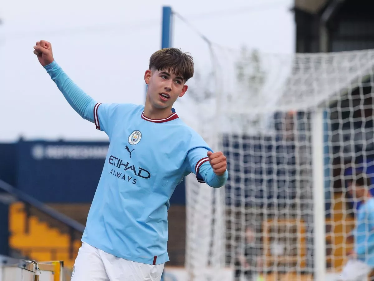 Man City tiếp tục gửi tài năng trẻ Tomas Galvez đến Cambuur theo dạng cho mượn