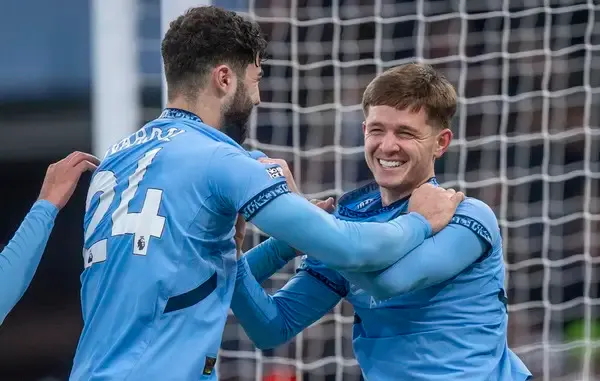 Nottingham Forest đàm phán chiêu mộ James McAtee từ Man City