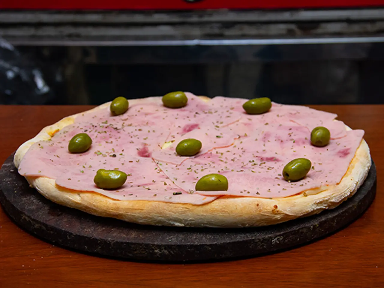 Pizza Muzzarella C/Jamón