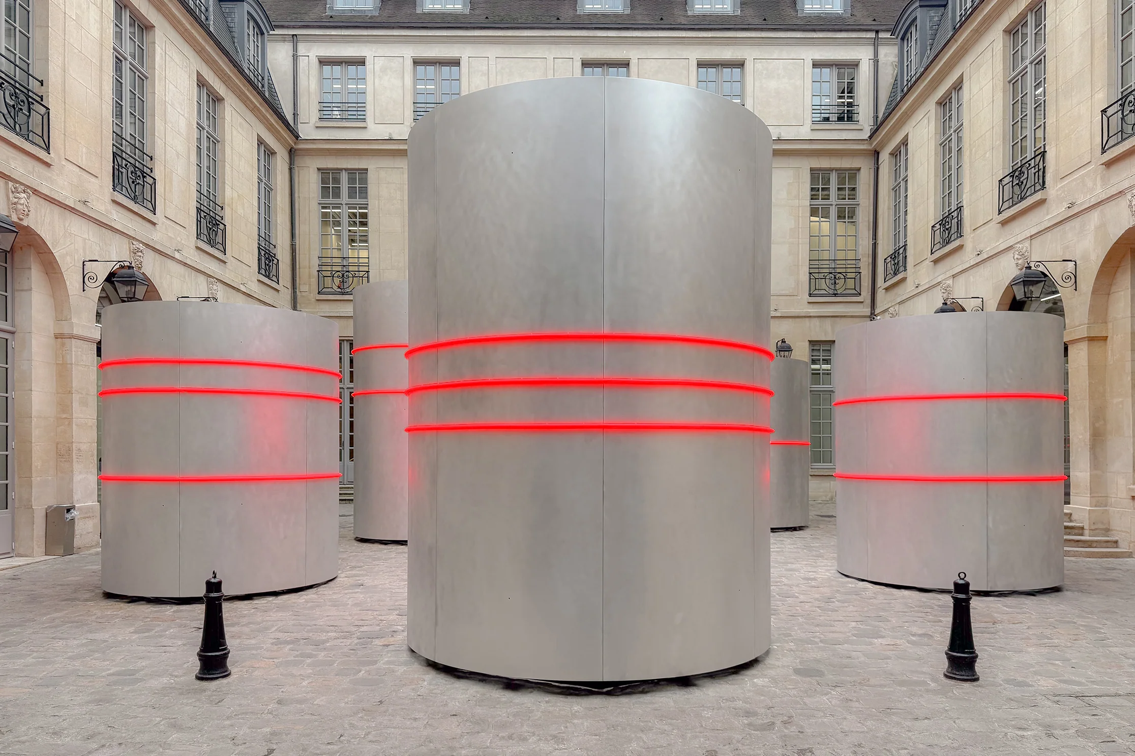 UNTITLED — Comme des Garçons