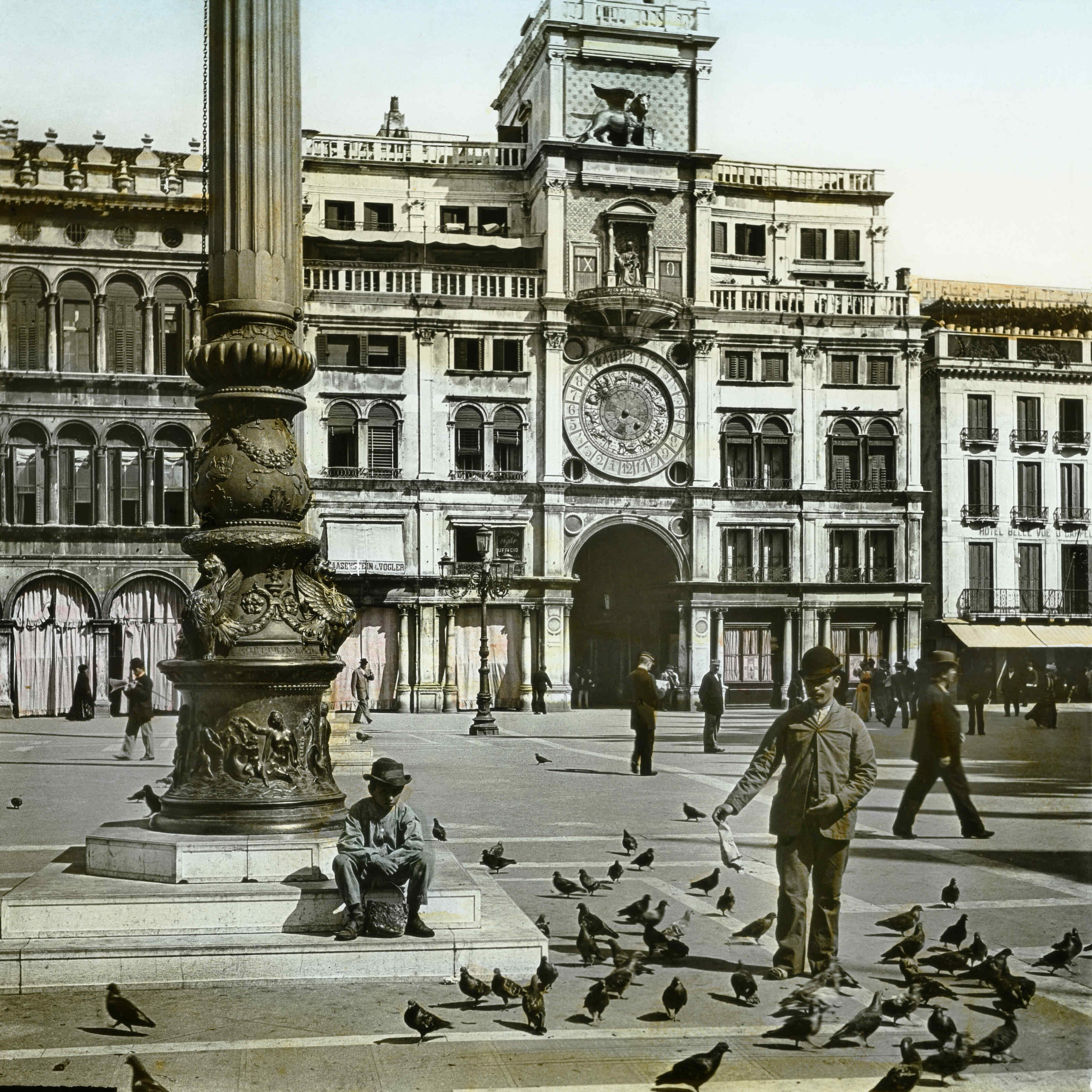 Exposition : Le monde colorié à la main à la Galerie Roger-Viollet