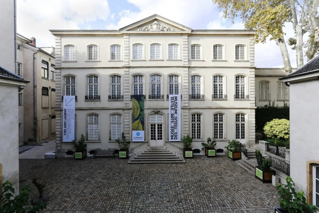 Musée des Tissus et Arts Décoratifs