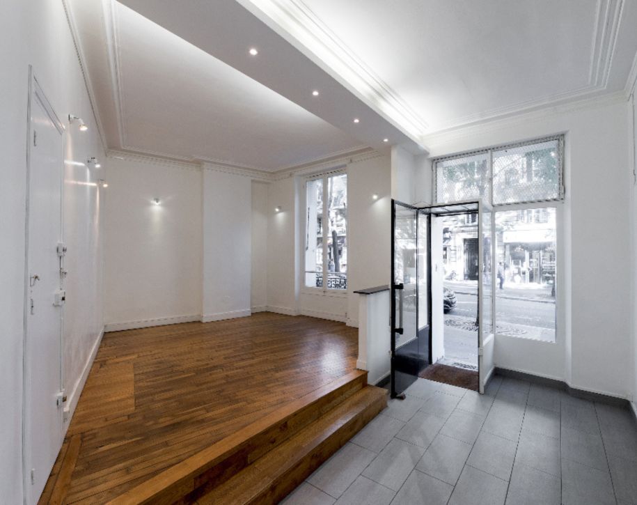 Boutique Clignancourt - Image 3