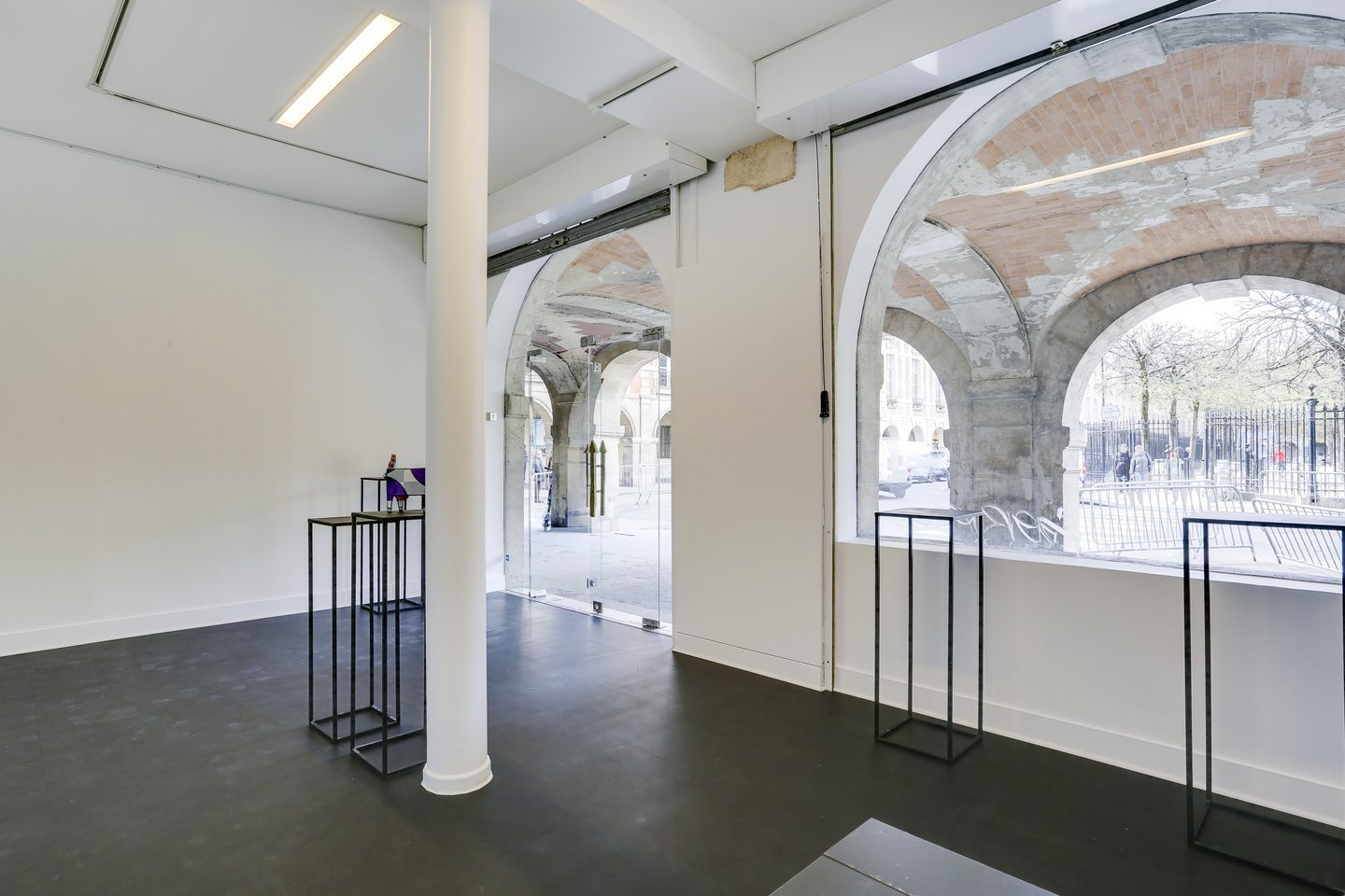 Galerie d'art entier à Paris 4 - 75004 - Image 1