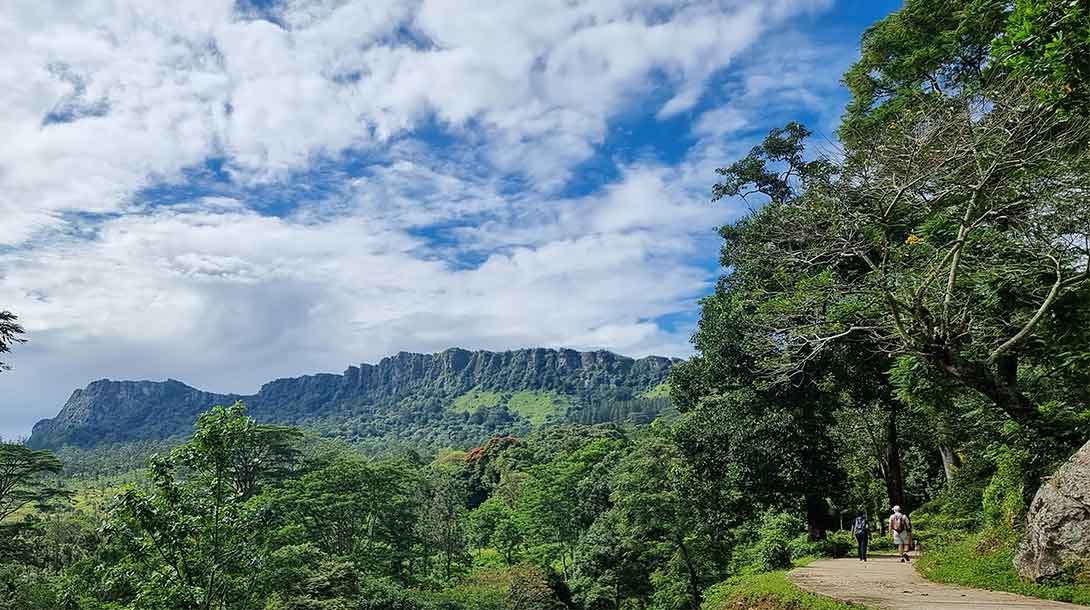 PEKOE TRAIL HIGHLANDS TREKKING EXPERIENCE – SRI LANKA 3