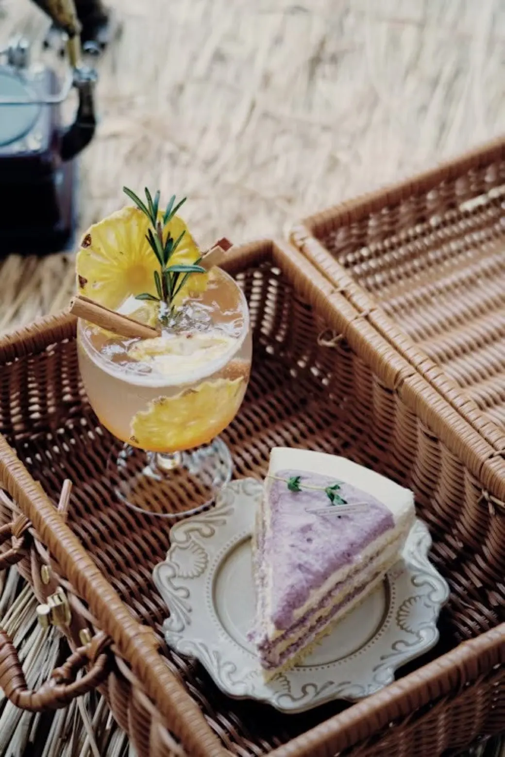 Yaz Havasına Girmek İçin Meyveli Mocktail