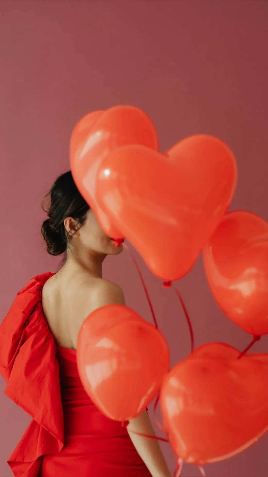 Relationshopping: Aşkı Ürün Gibi Seçme