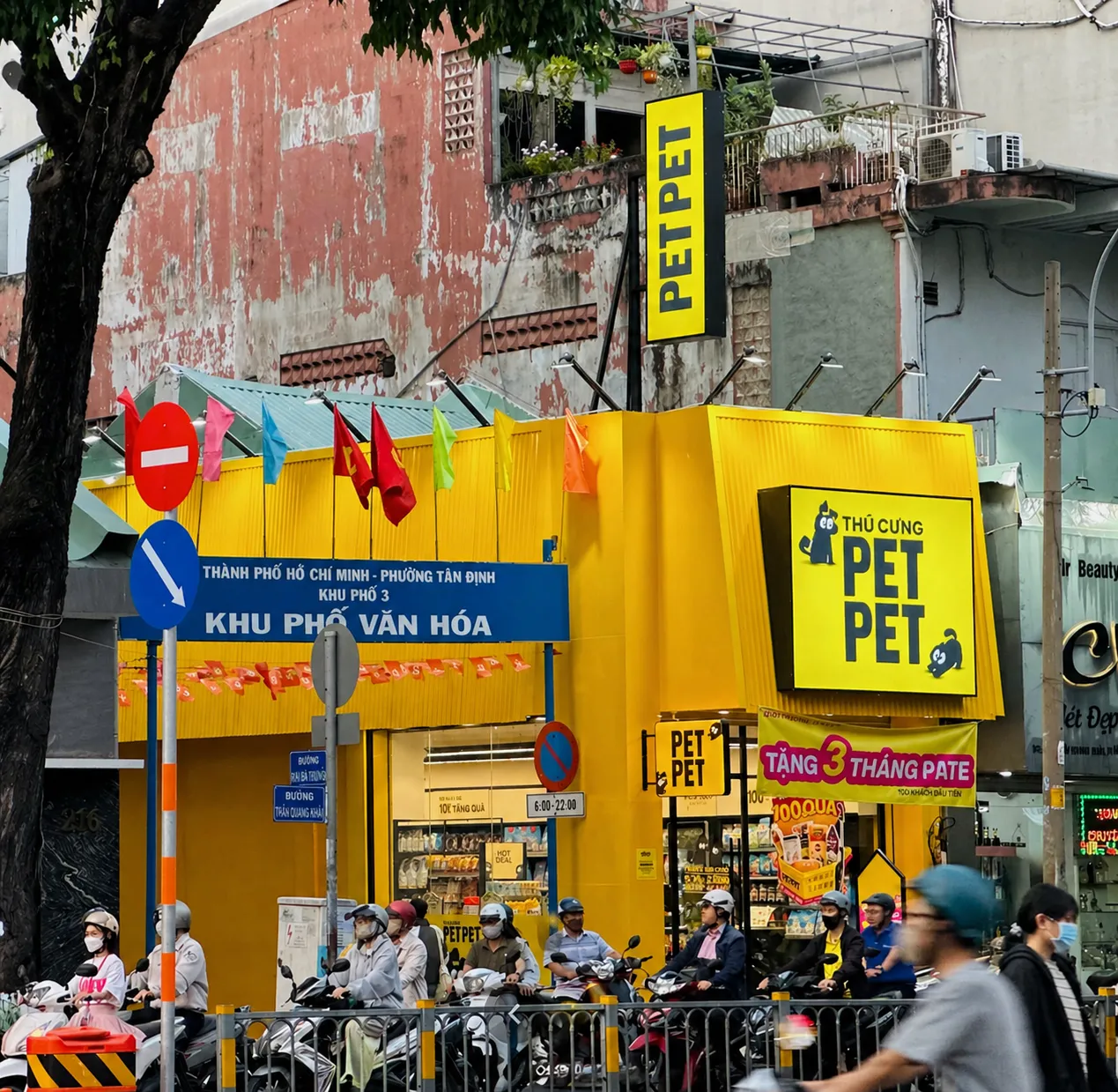 PETPET - Trần Quang Khải, Quận 1