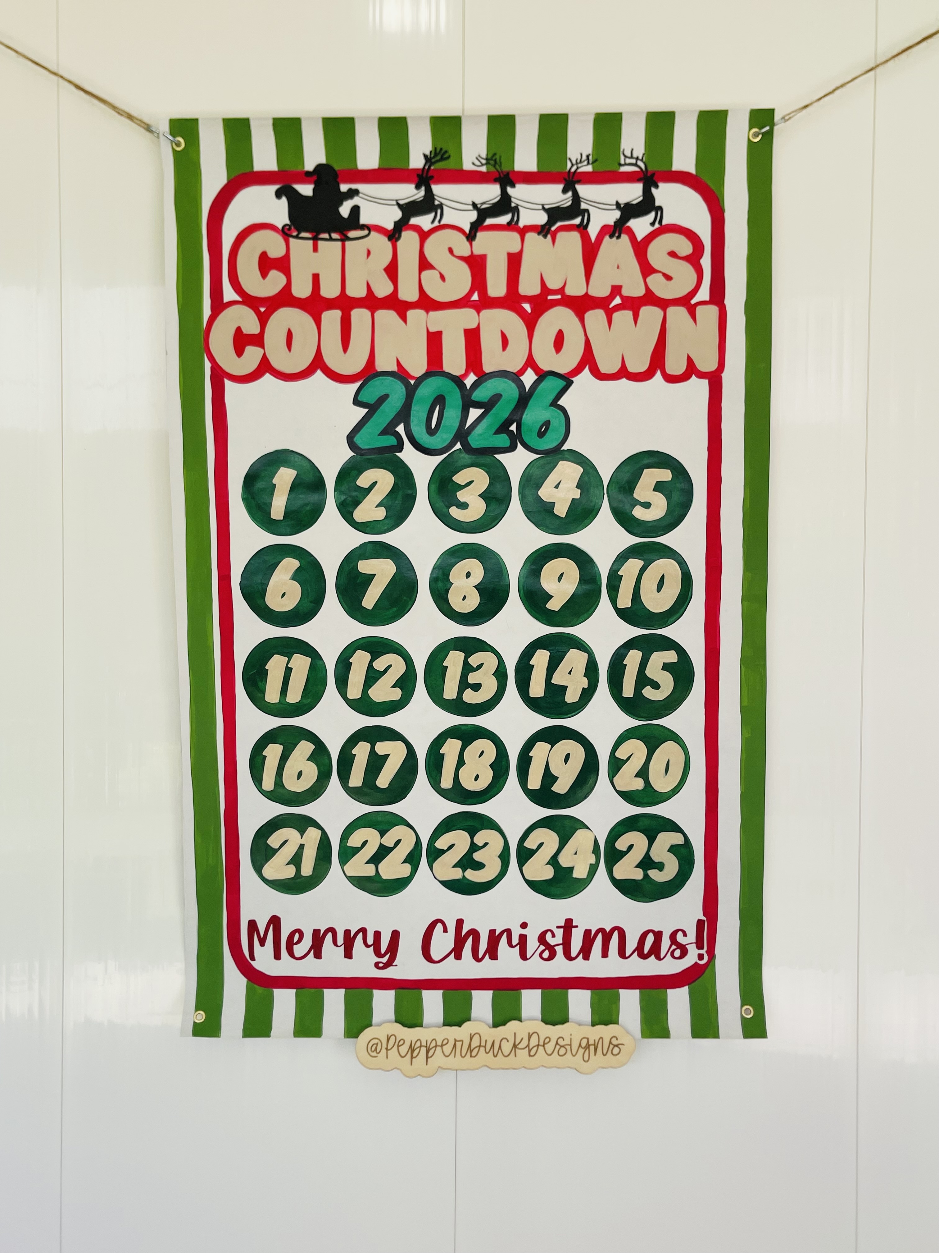 Christmas countdown Santa Sleigh green stripes