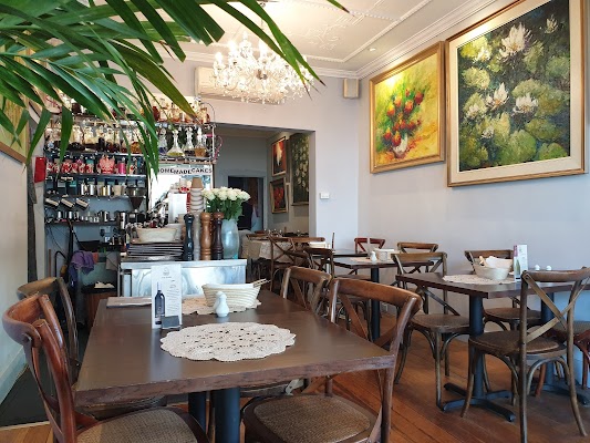 Alchemy Polish Cafe Restaurant