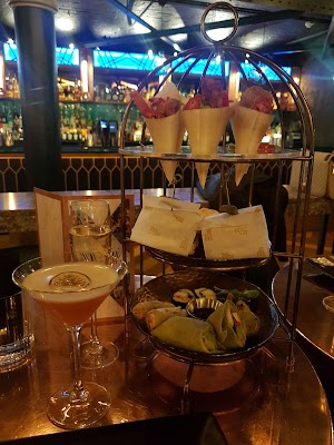 Dirty Martini - Cocktail Bar in Manchester