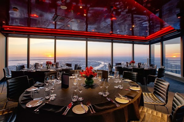 Eureka 89 - Dining & Events