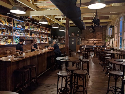 Frog's Hollow Saloon