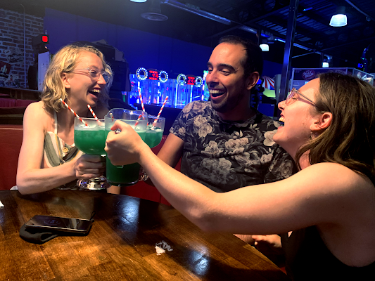 On The Rocks Bar Crawl Melbourne