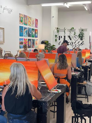 Pinot & Picasso North Sydney