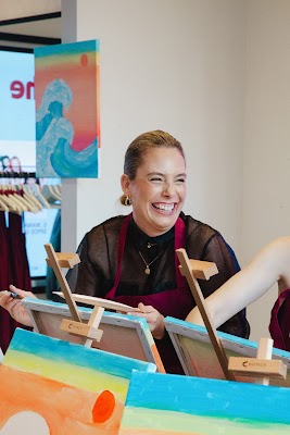 Pinot & Picasso - Sip and Paint London