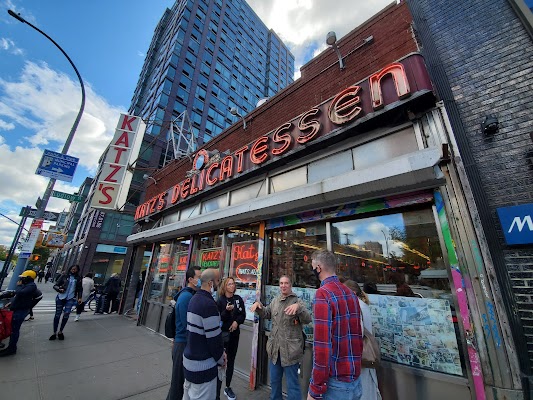 Sidewalk Food Tours of New York