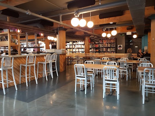 Snakes & Lattes College