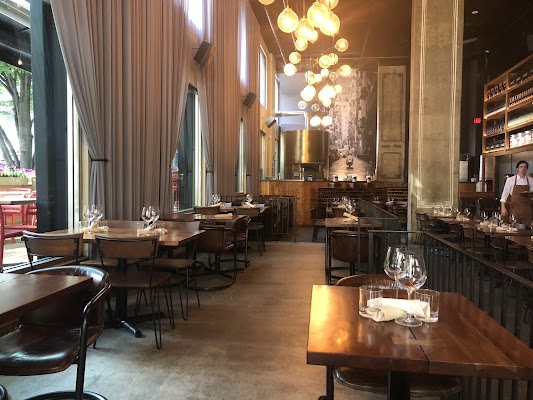 SOCIAL CORNER YALETOWN