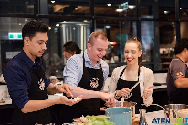 VIVE Cooking School