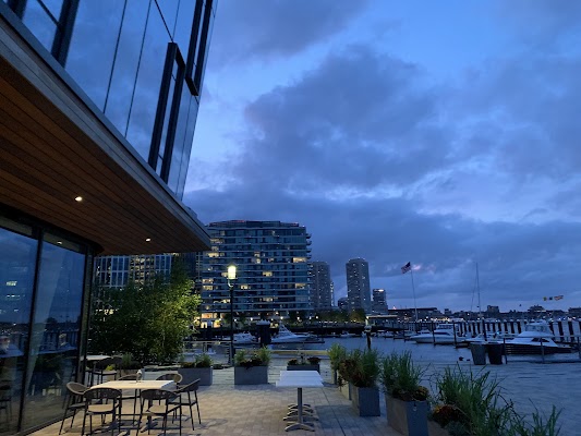 Woods Hill Pier 4 - Seaport