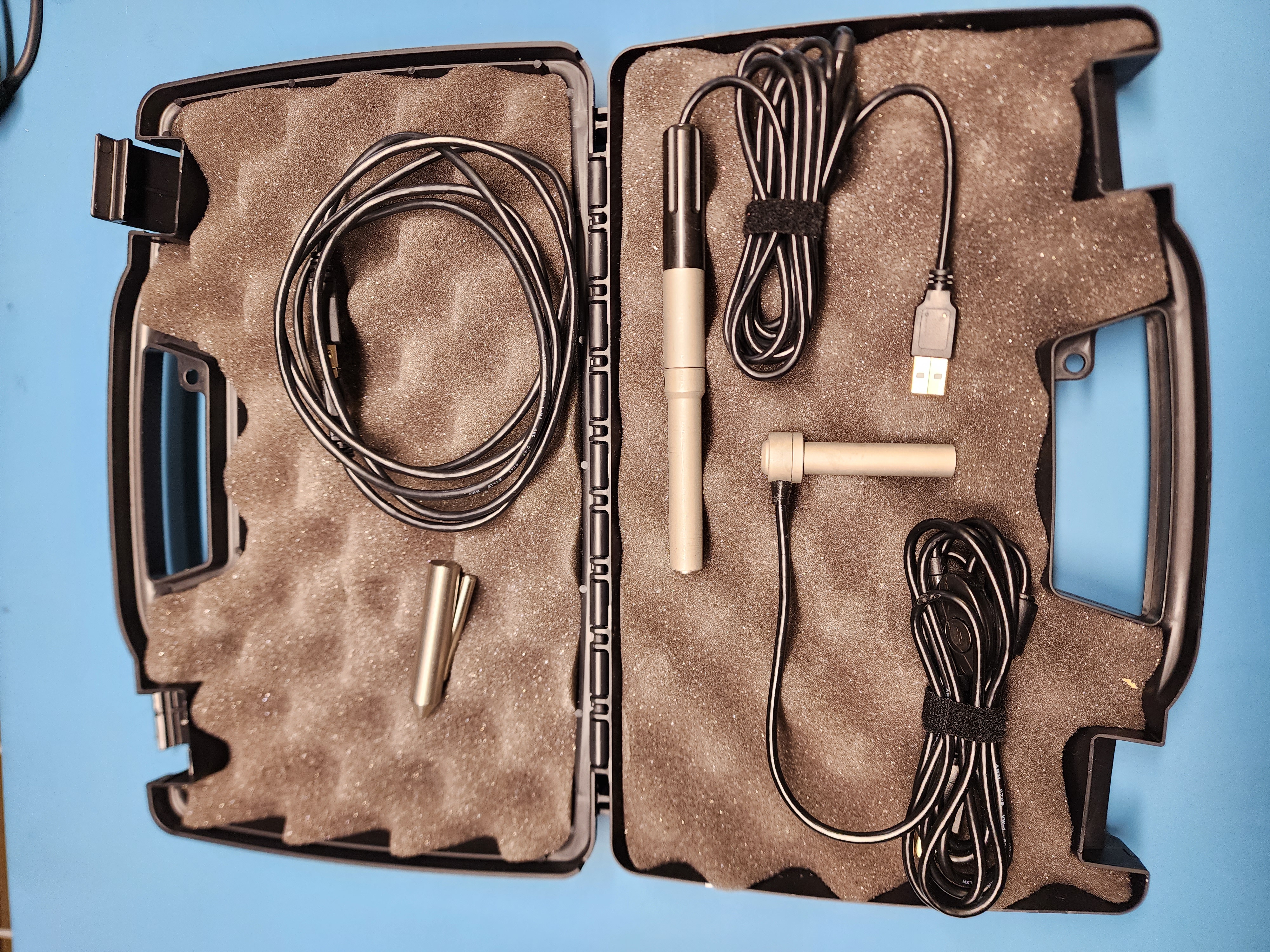 .500 Main and Universal Camera Kit with Web Software