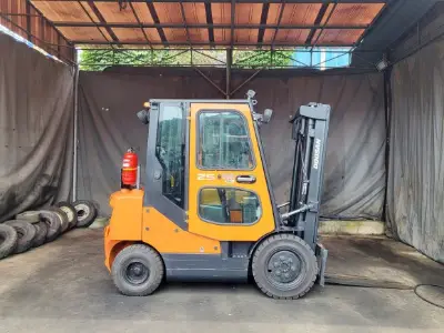 22년식 두산 D25SE-7 2.5톤