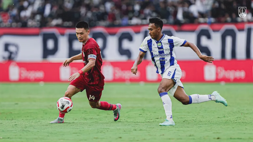 PERSIS Takluk Atas PERSIB di Manahan