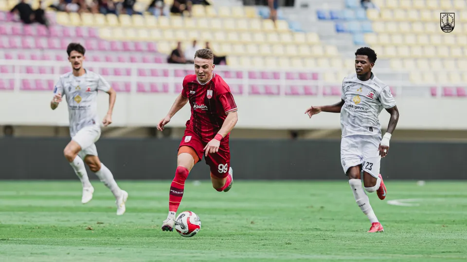 PERSIS Berbagi Poin dengan Madura United 