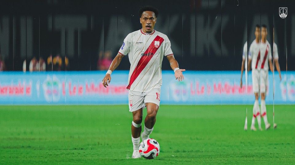 PERSIS Tunduk Atas PERSIB di GBLA