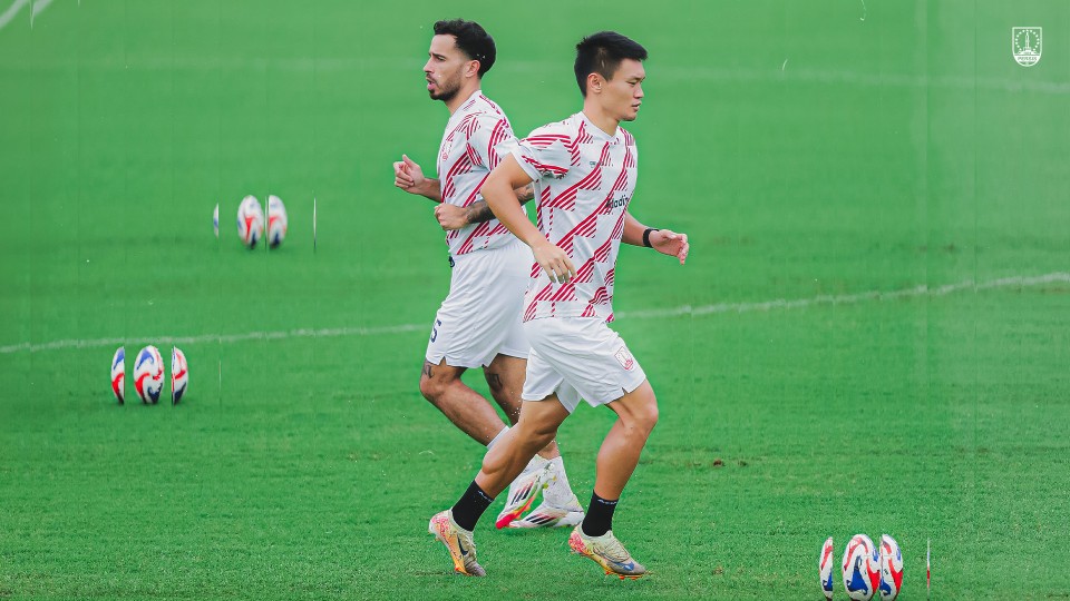 1763118671518-ARTICLE 14-11 (WEB).jpg