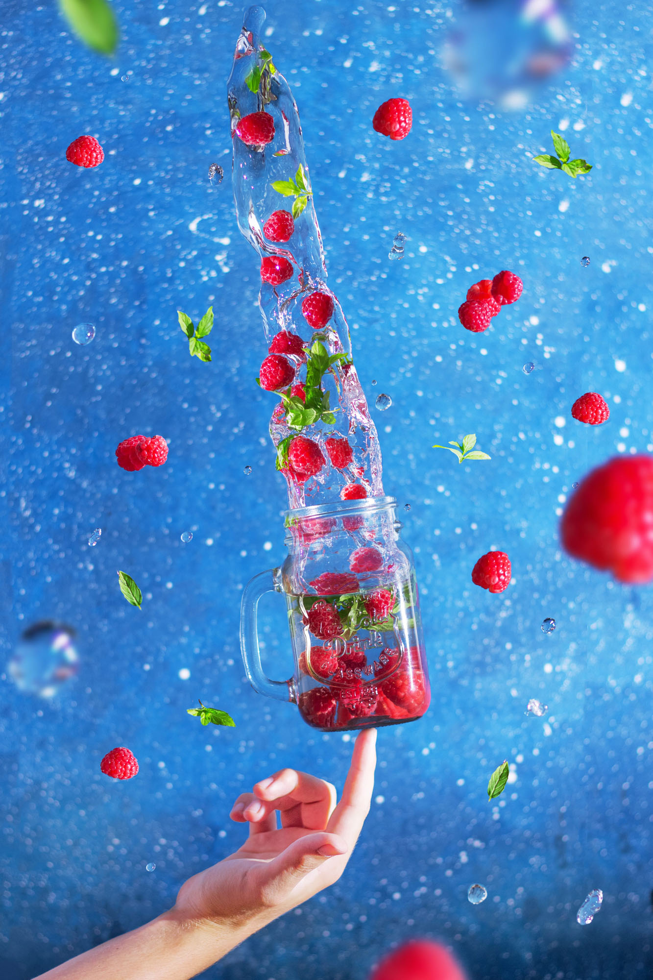 Berries splash