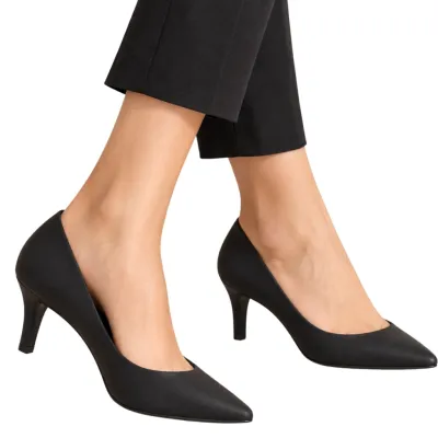Scarpin Usaflex Salto Médio Couro Bico Fino-preto Ep0100