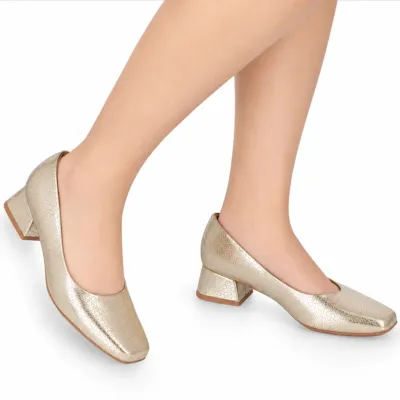 Sapato Piccadilly Scarpin Bico Quadrado Salto Médio Metálico-ouro 160055