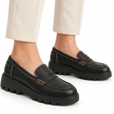 Sapato Usaflex Mocassim Feminino Linha Conforto Em Couro Tratorado-preto Al1502