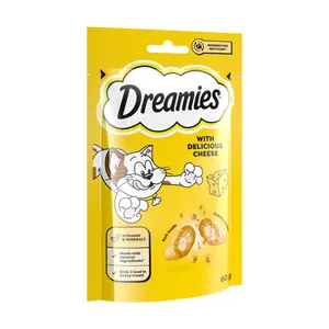 Dreamies Cat Treat Biscuits with Delicious Cheese 60g