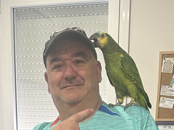 Hola me llamo  Lulu, qieres ser mi amigo/a