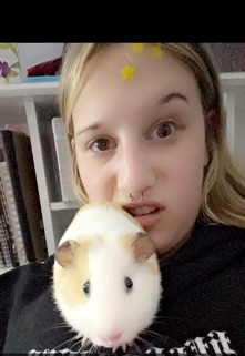 Female guinea pig