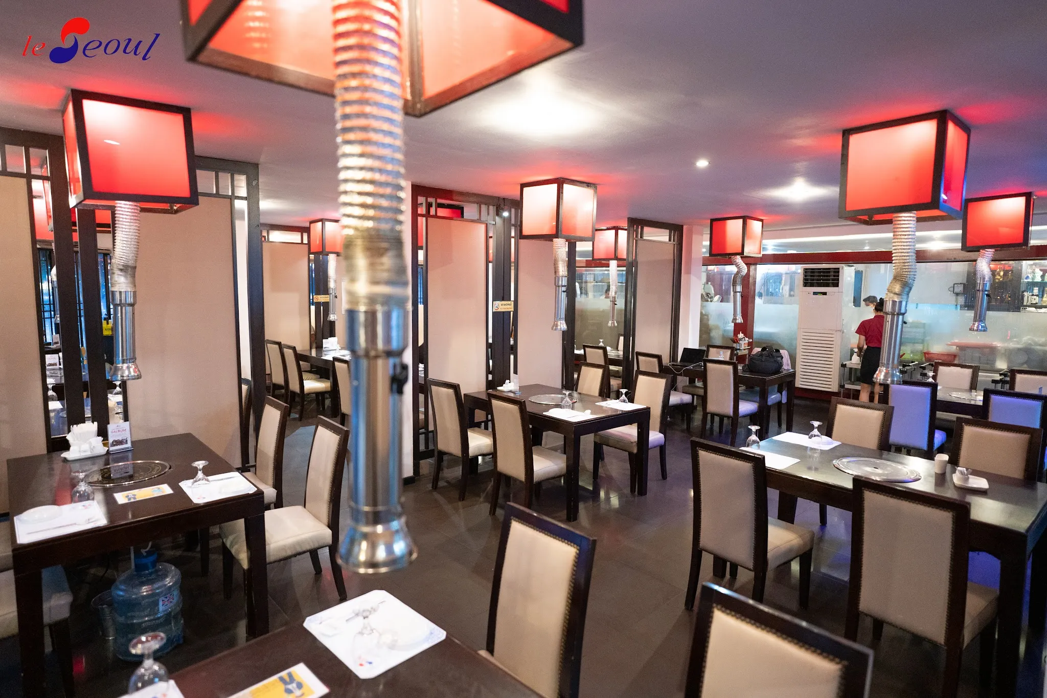 Restaurant Le Seoul, Preah Monivong Boulevard — US beef grilled tableside since 2007
