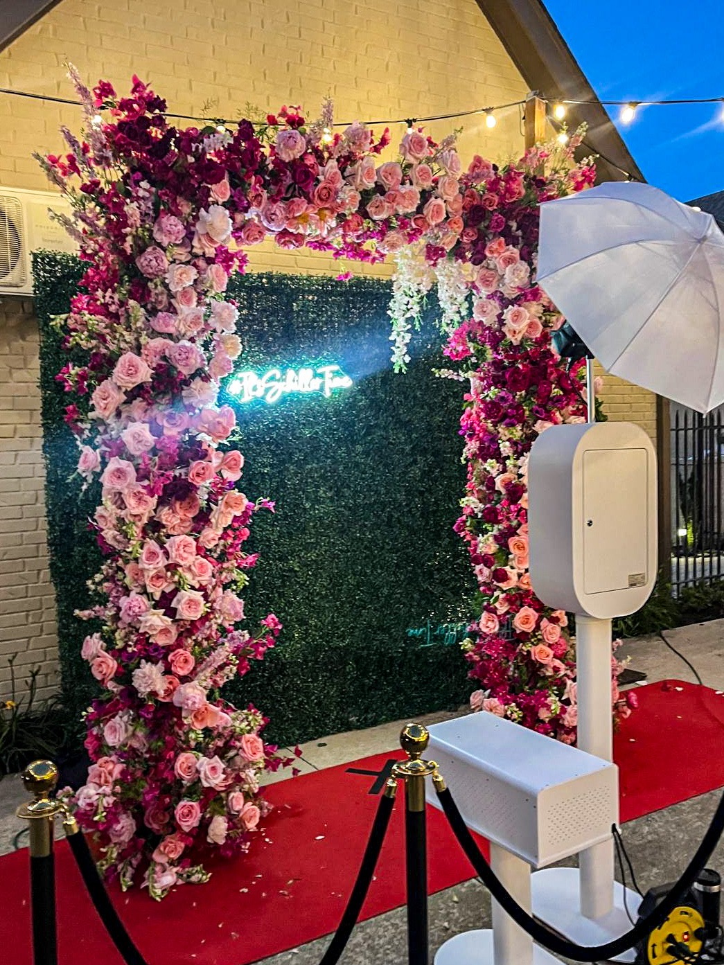 Unique Guestbook Ideas Using Your Photo Booth Prints