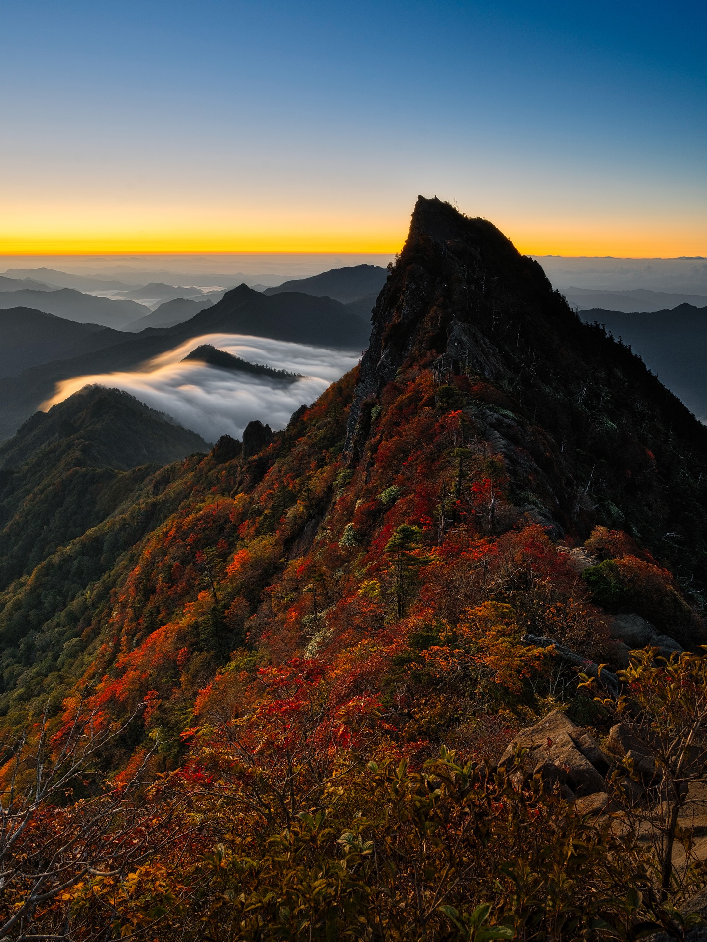 10月 トヨタカローラ香川賞「石鎚山　（愛媛県）」