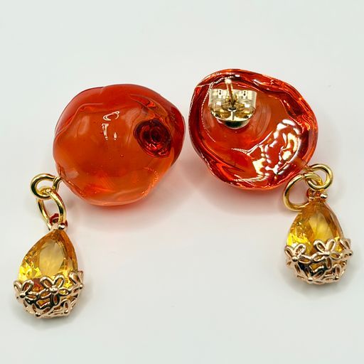 ピアス