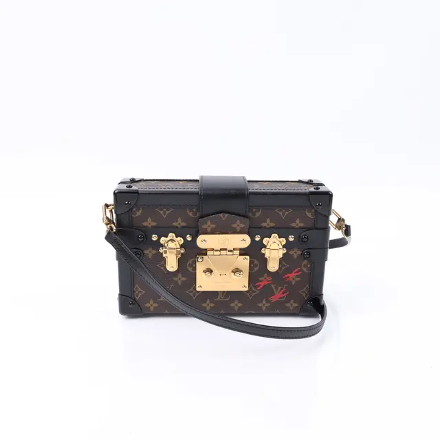 product shot — Louis Vuitton