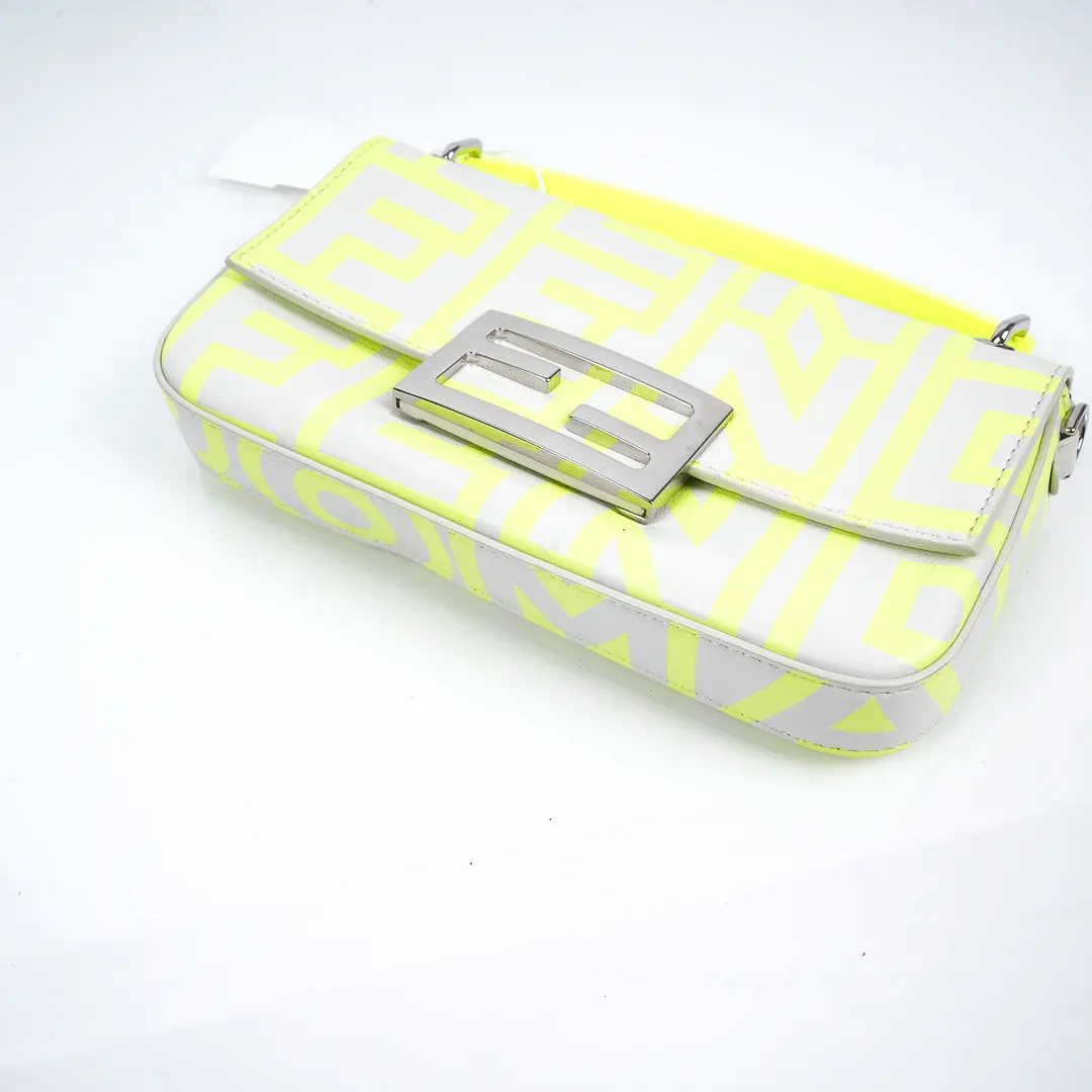 Fendi x Marc Jacobs Baguette White Leather Shoulder Bag