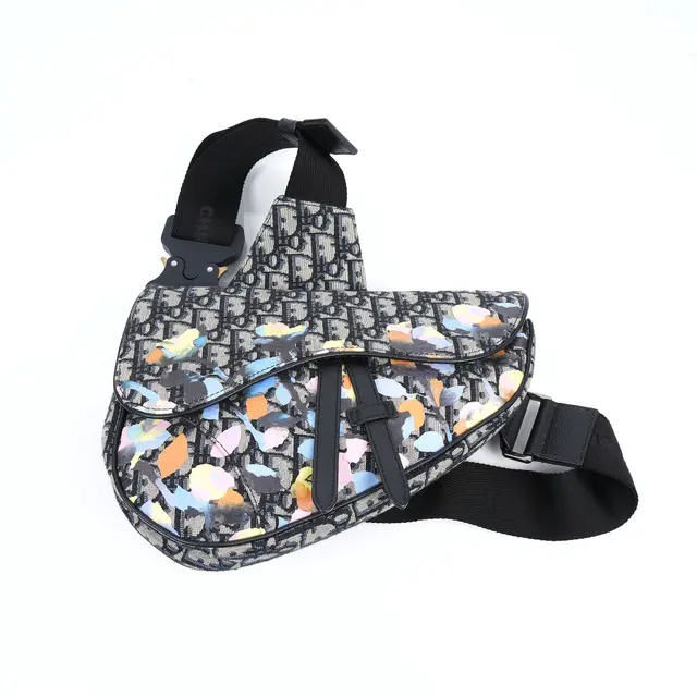 product shot — Dior
