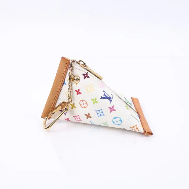 product shot — Louis Vuitton