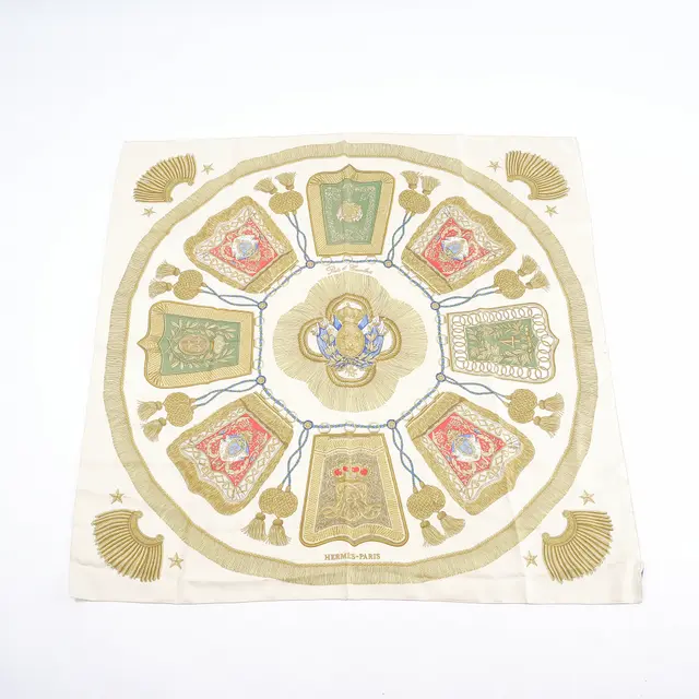 product shot — Hermes