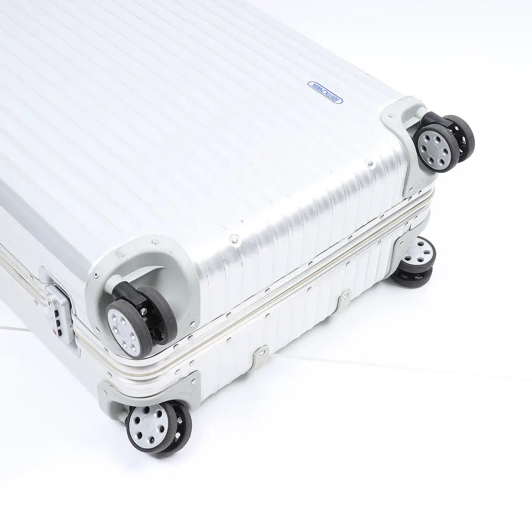 Rimowa Topas Multiwheel Silver Aluminum Suitcase
